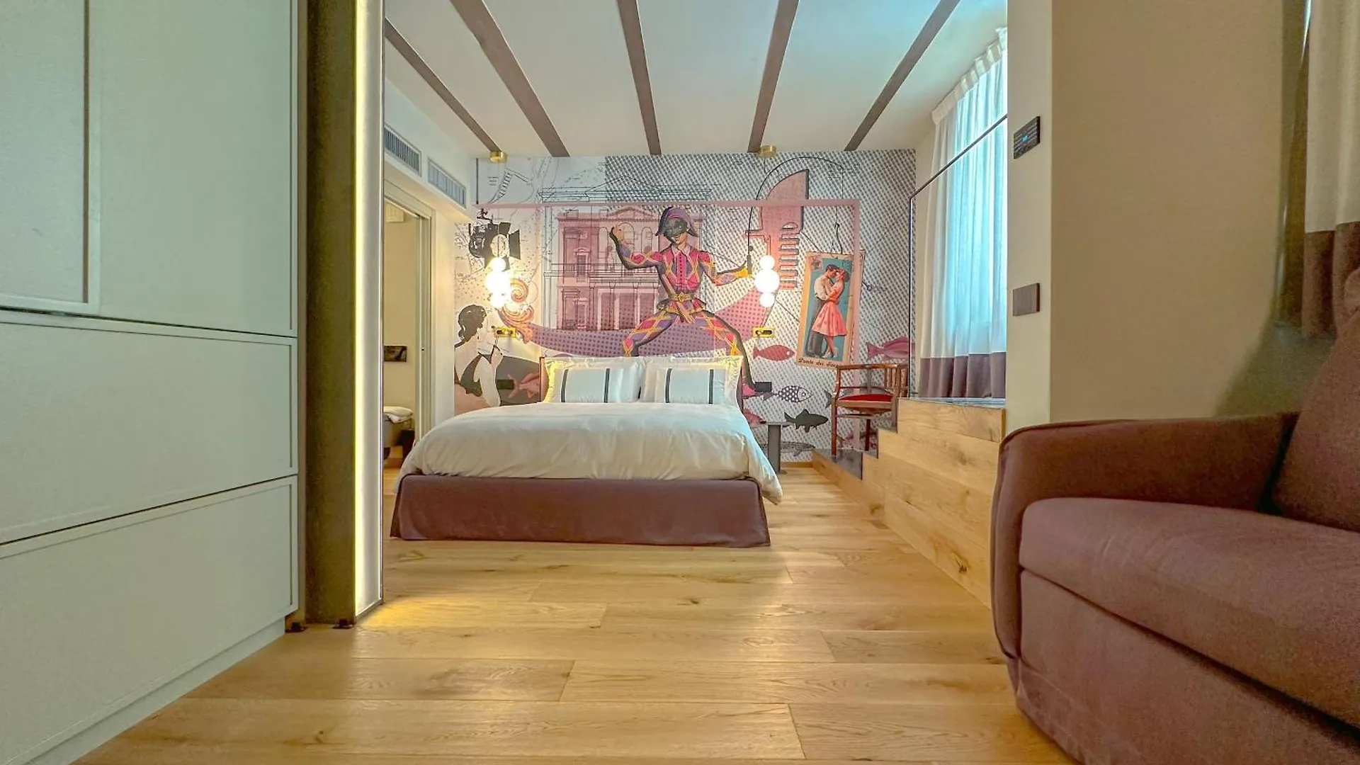 Pietrasanta Ai Teatri住宿加早餐旅馆